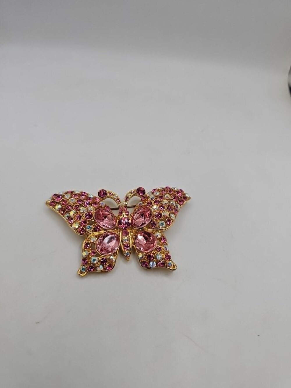 BROOCH/pin Butterfly pink rhinestone  gold-tone VTG